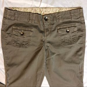 LEI embrace your independence cords